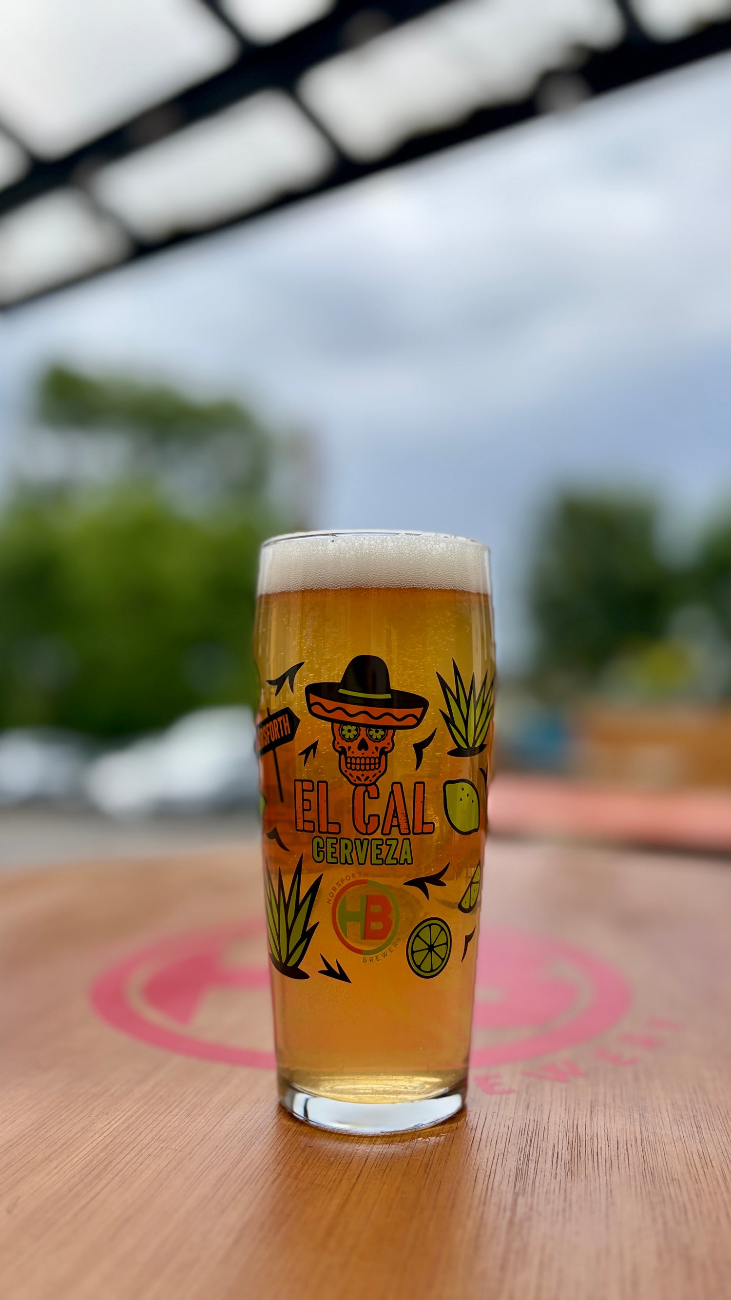 El Cal Pint Glass