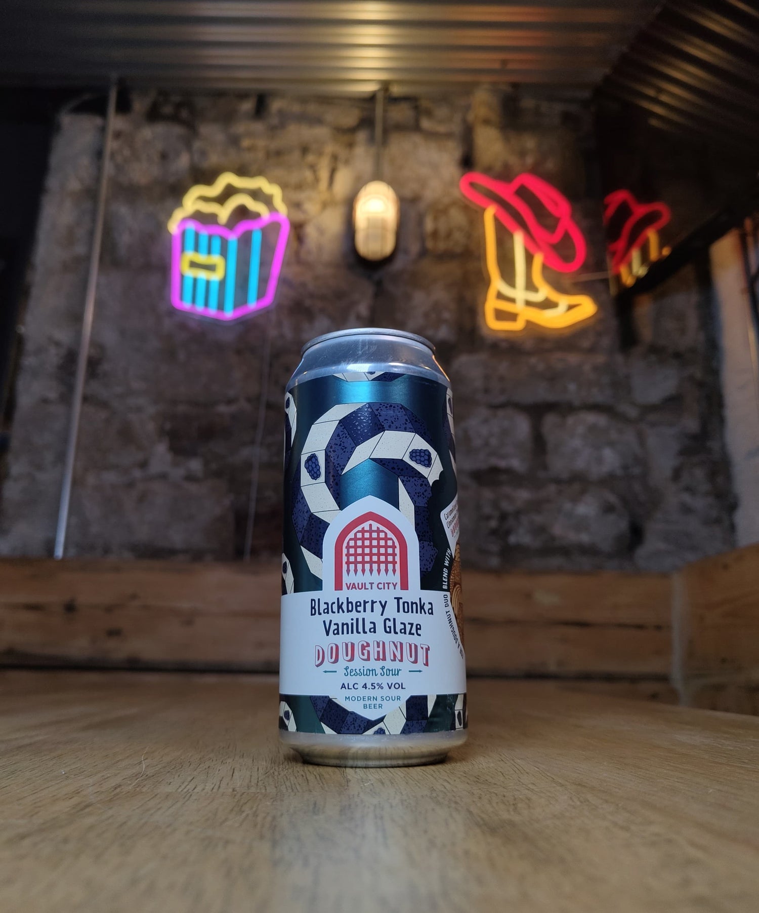 Blackberry Tonka Vanilla Glaze Doughnut - 4.5% Doughnut Sour - Vault City - 440ml can