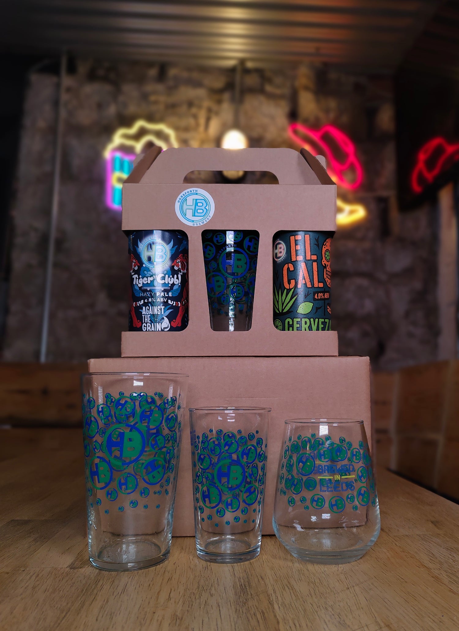 2 Beers & 1 HB Branded Glass - Gift Box