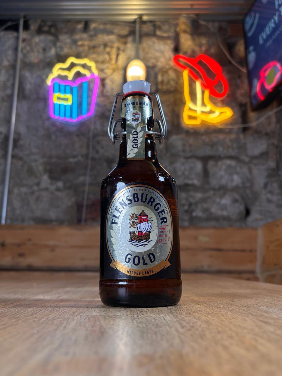 Gold - 4.8% Golden Beer - Flensburger - 330ml Bottle