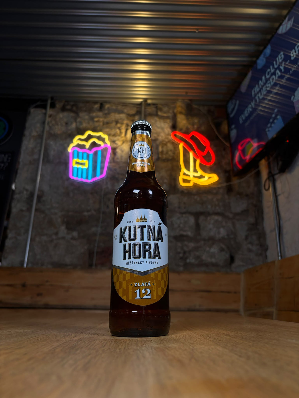 Kutnohorska Zlatá 12° - 4.9% Pilsner - Kutna Hora - 330ml Bottle