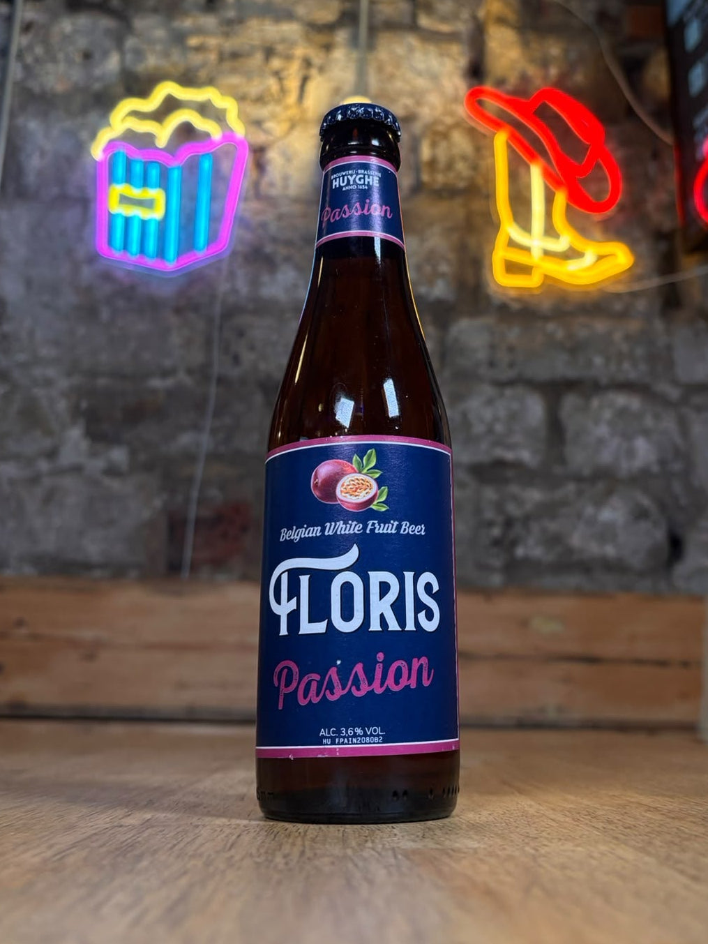 Passion fruit - 3.6% Fruit Witbier Passion fruit - Floris - 330ml Bottle